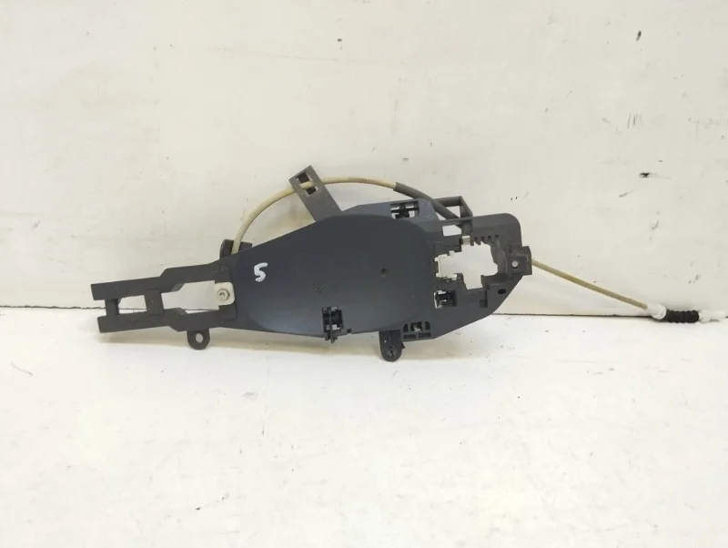 Кронштейн ручки двери BMW X6 2007-2014 E71