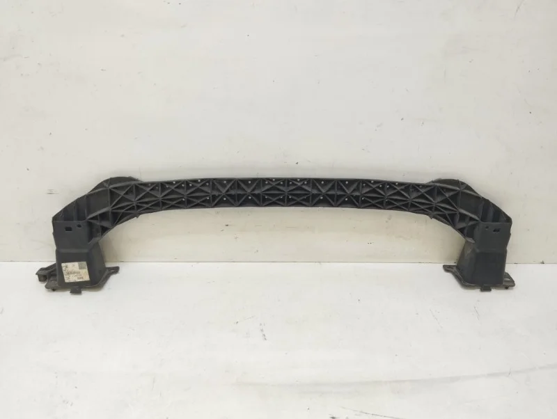 Усилитель бампера Peugeot 308 2007-2015