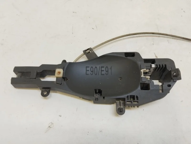 Кронштейн ручки двери BMW 3er 2005-2013 E90