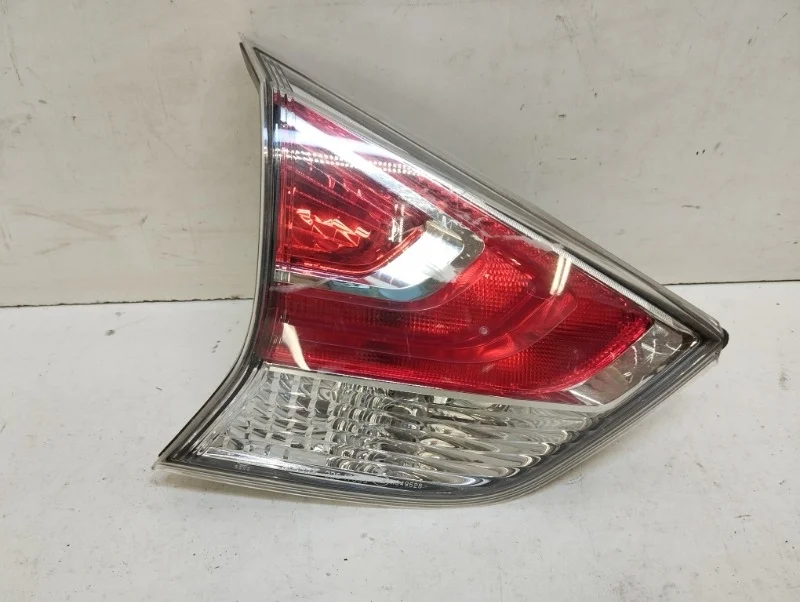 Фонарь Nissan X-Trail 2013-2017 T32