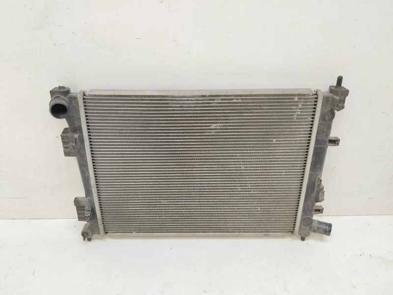 Радиатор охлаждения Hyundai Solaris 2010-2017