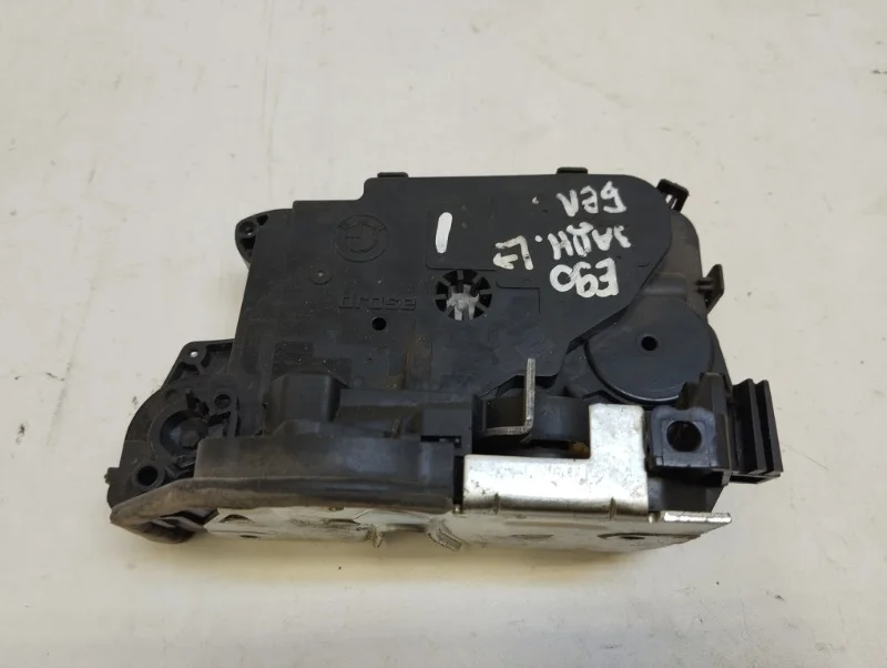 Замок двери BMW 3er 2005-2013 E90