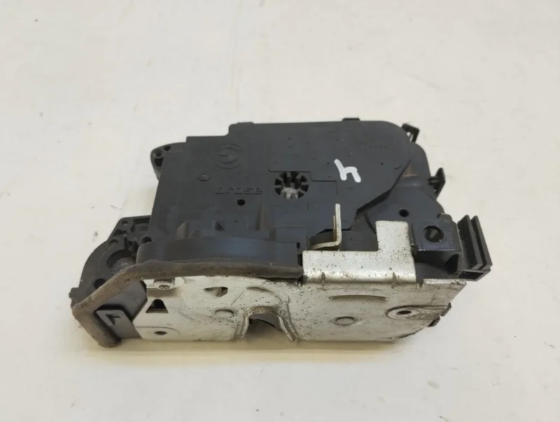 Замок двери BMW 3er 2005-2013 E90
