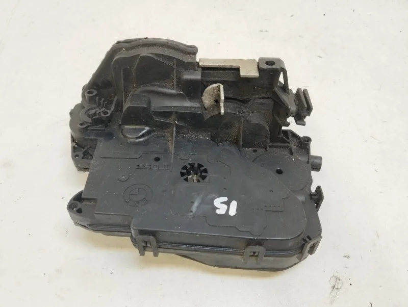 Замок двери BMW 3er 2005-2013 E90