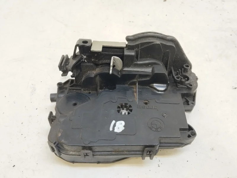 Замок двери BMW 3er 2005-2013 E90