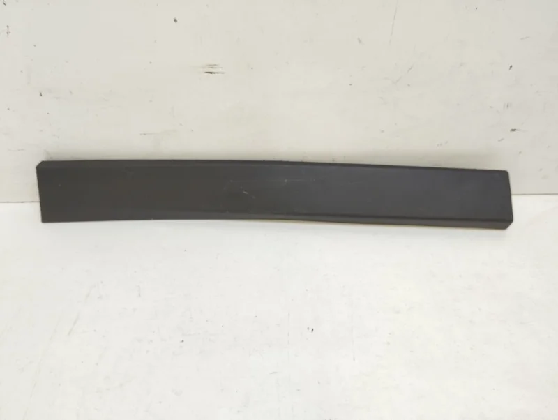 Молдинг двери BMW X1 2015- 2018 F48