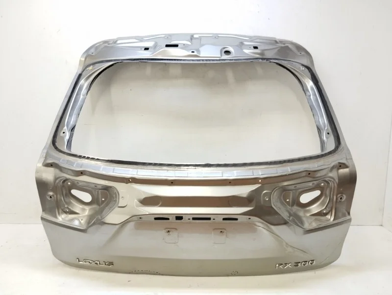 Крышка багажника Lexus RX300 2016-2023 4
