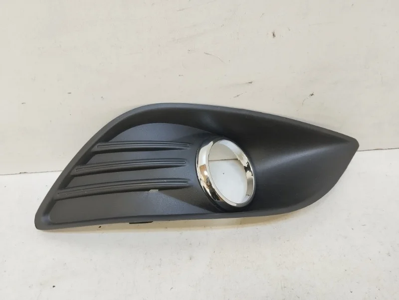 Рамка птф Ford Focus 2008-2011