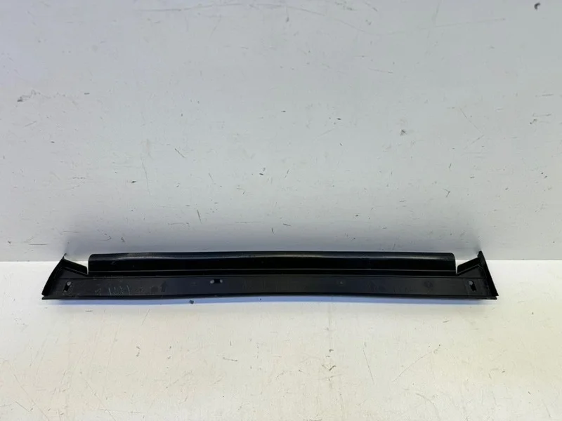 Дефлектор радиатора Toyota Camry 2020- V70