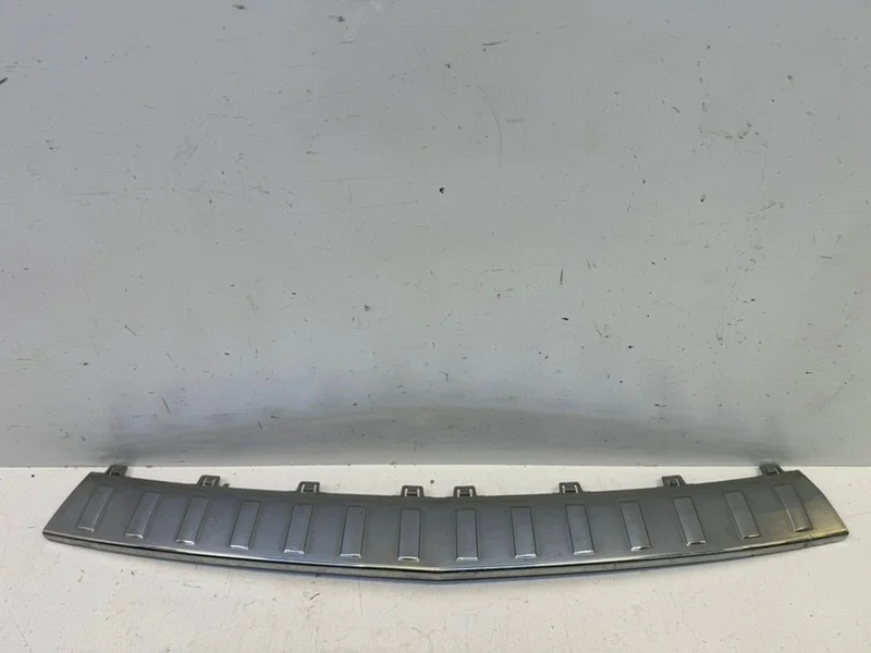 Молдинг бампера Mercedes-Benz GLK 2012- X204