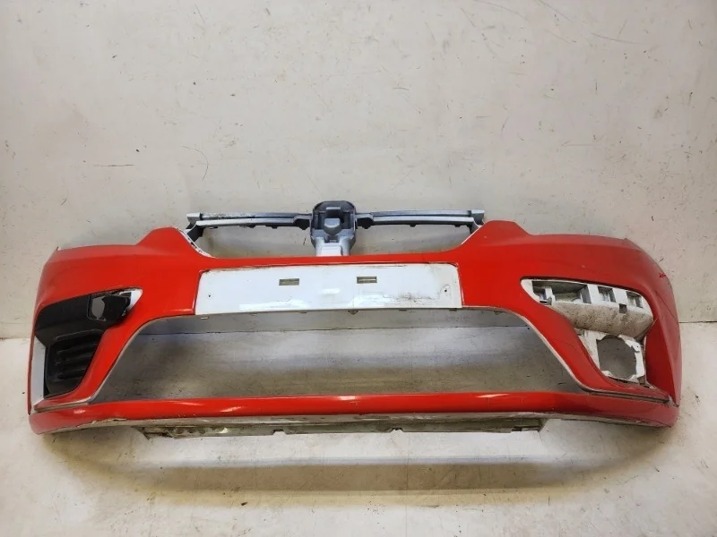 Бампер Renault Logan 2018-