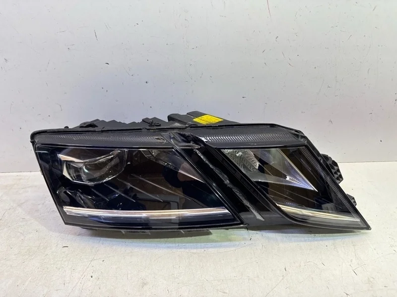 Фара Skoda Octavia 2017-2020 A7 FL