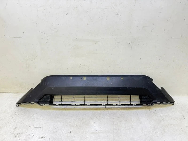 Решетка радиатора Toyota Rav4 2018- XA50