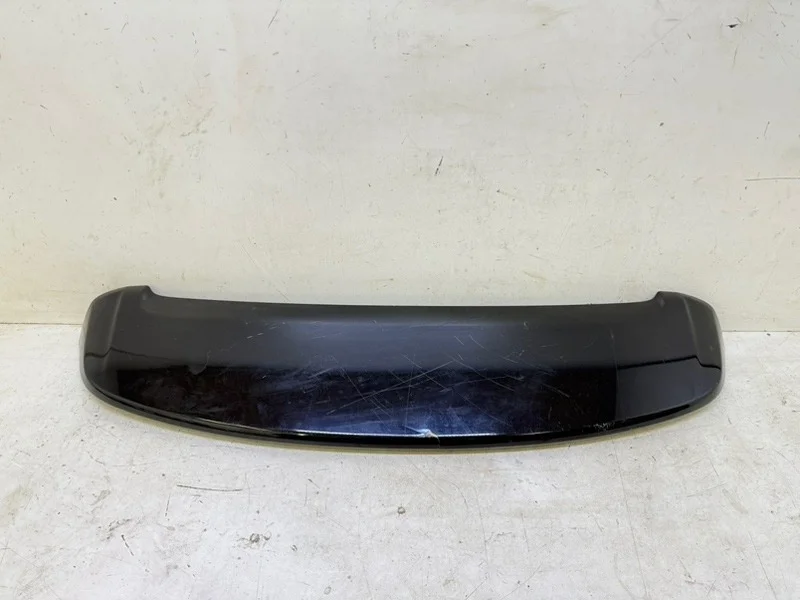 Спойлер крышки багажника Toyota Land Cruiser 2007-2021