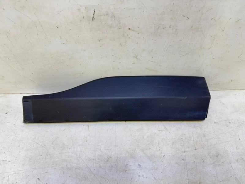 Накладка двери Toyota Rav4 2018- XA50