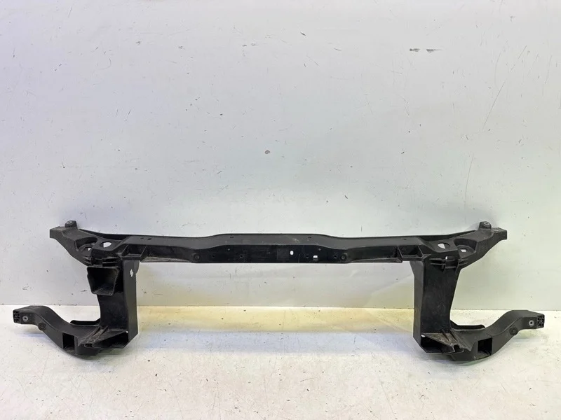 Панель передняя Mercedes-Benz V-Class 2014-2025 W447