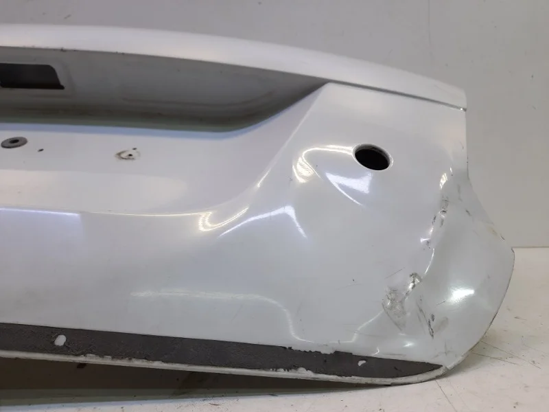 Крышка багажника Volkswagen Polo 2011-2015