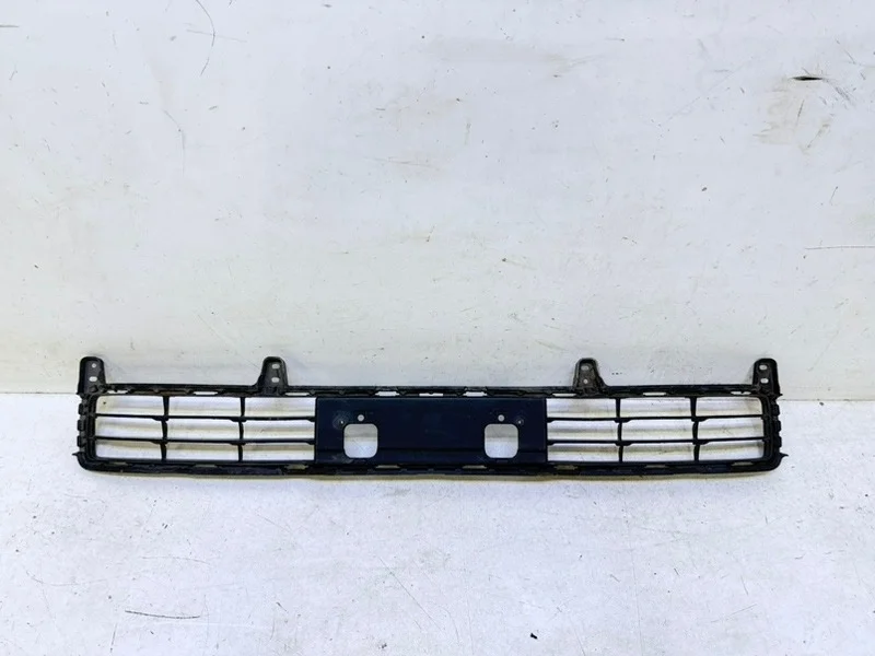 Решетка бампера Toyota Land Cruiser 2012-2015 200