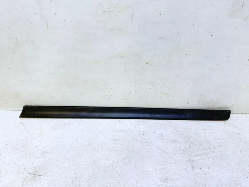 Накладка двери Nissan X-Trail 2014- T32