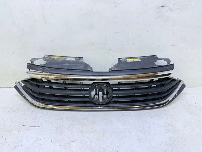 Решетка радиатора Volkswagen Polo 2019- 6