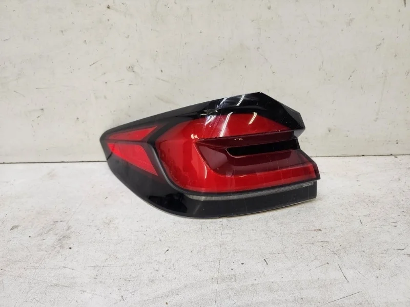 Фонарь BMW 5er 2020- G30