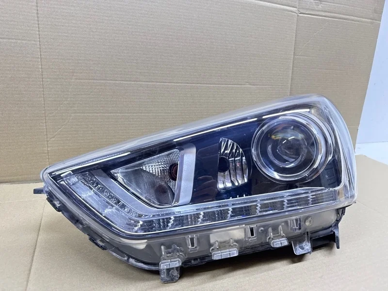 Фара Hyundai Creta 2015-2018