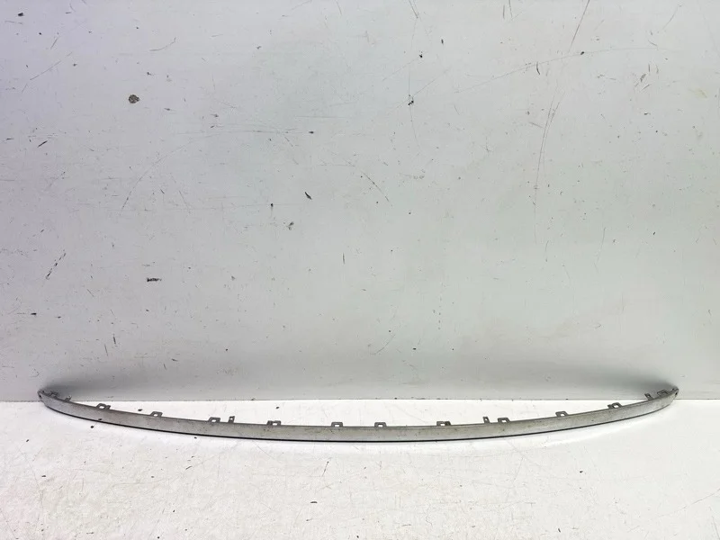 Молдинг бампера Volkswagen Touareg 2015-2018