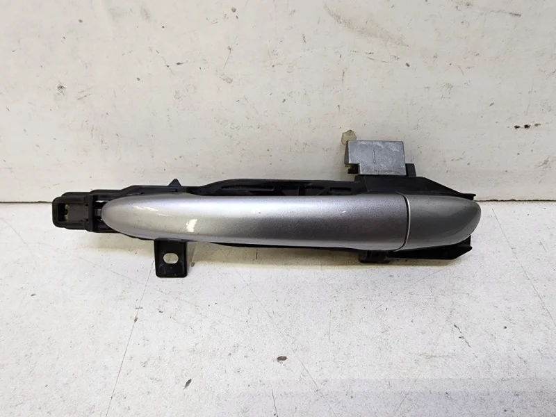 Ручка двери Mazda 3 2007-2013 BL