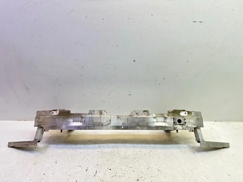 Усилитель бампера BMW X5 2018-2023 G05