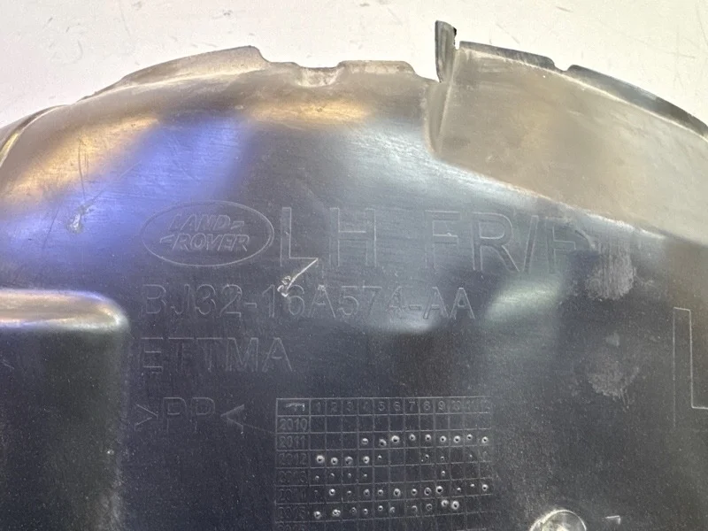 Подкрылок Land Rover Range Evoque 2012-2018 L538