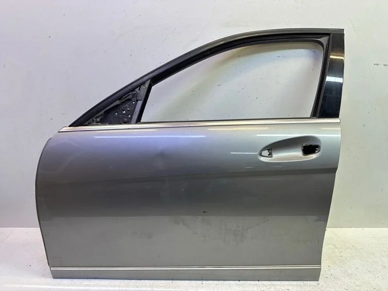 Дверь Mercedes-Benz -Class 2011-2014 W204