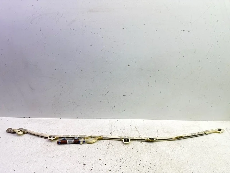 Шторка безопасности Mercedes-Benz -Class 2011-2014 W204