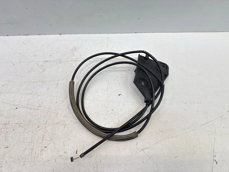 Трос капота AUDI A1 2010-2015 8X