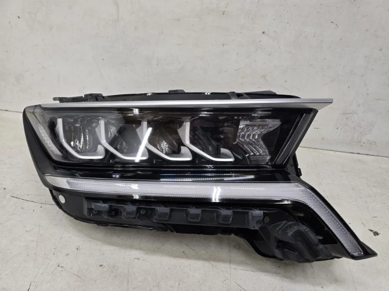 Фара Kia Sorento 2021-2023 4