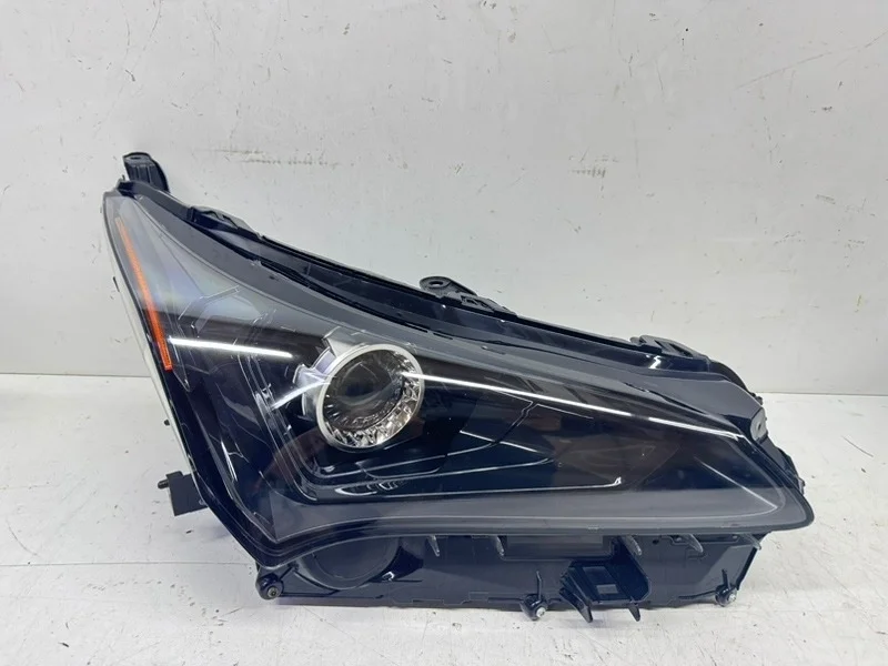 Фара Lexus NX200 2017-2021