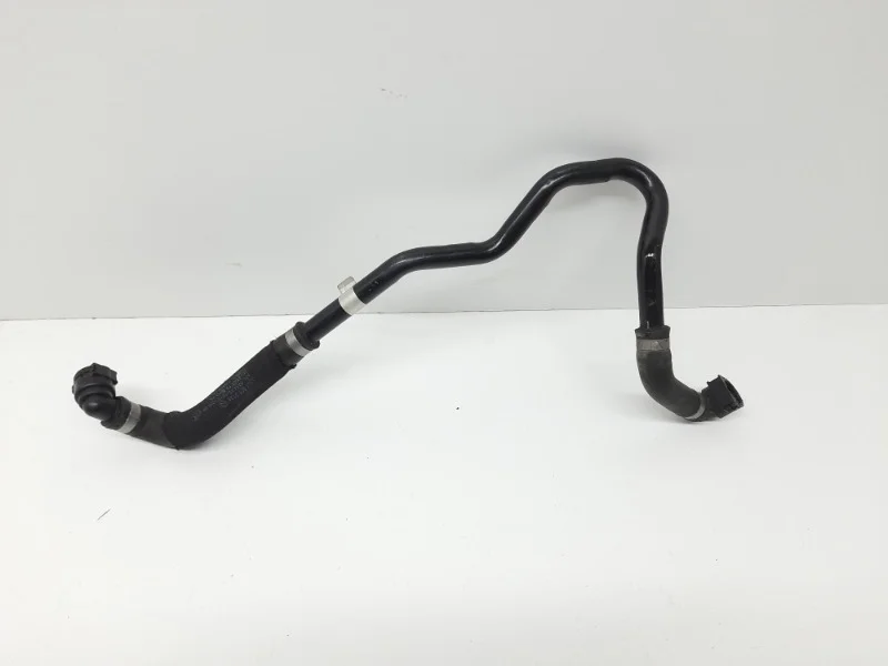 Патрубок радиатора Mercedes-Benz -Class 2011-2014 W204