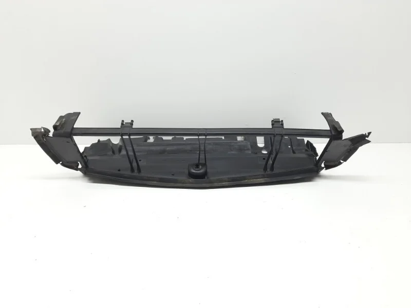 Дефлектор радиатора Mercedes-Benz -Class 2011-2014 W204