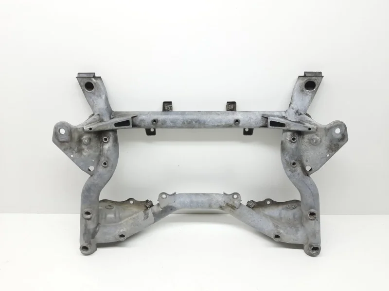 Подрамник Mercedes-Benz -Class 2011-2014 W204