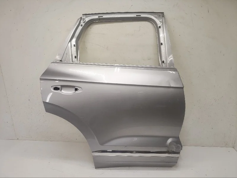 Дверь Volkswagen Touareg 2018- 3