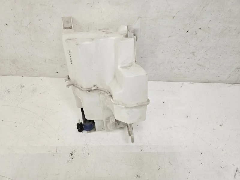 Бачок омывателя Nissan X-Trail 2017-2022 T32