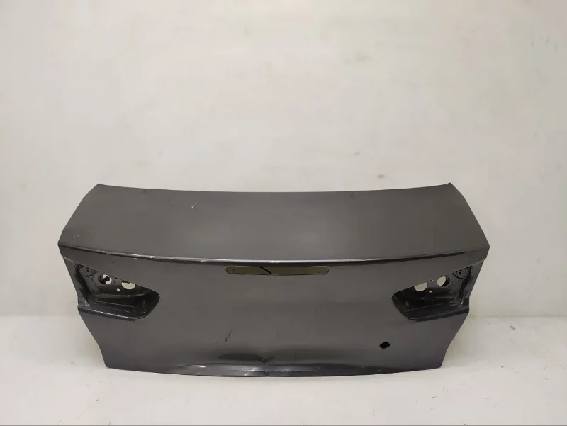 Крышка багажника Mitsubishi Lancer 2007-2010