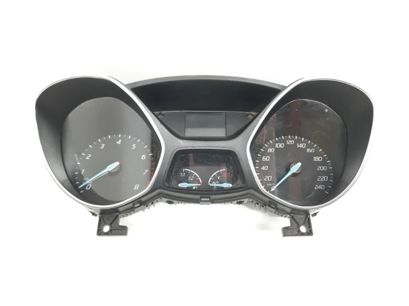 Щиток приборов Ford Focus 2011-2015 3