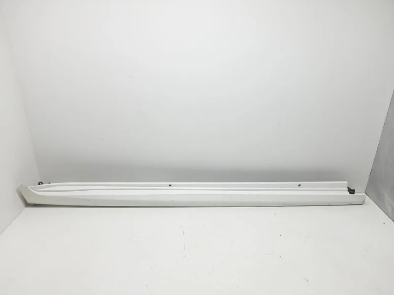 Накладка порога Toyota Camry 2018-2022 V70