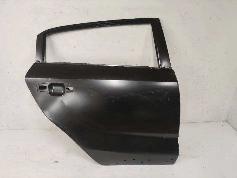 Дверь KIA Rio X-Line 2017-2020 4