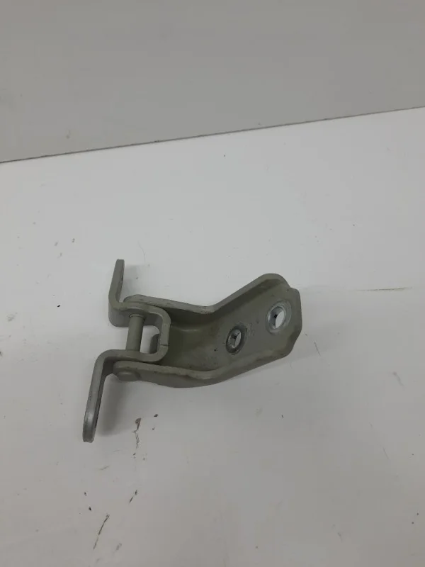 Петля двери Hyundai Solaris 2017-2024