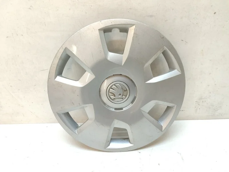 Колпак колеса Skoda Octavia 2013-2018 A7