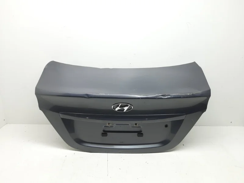 Крышка багажника Hyundai Solaris 2010-2016