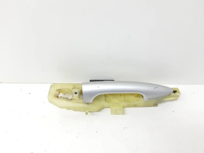 Ручка двери Hyundai Solaris 2010-2016