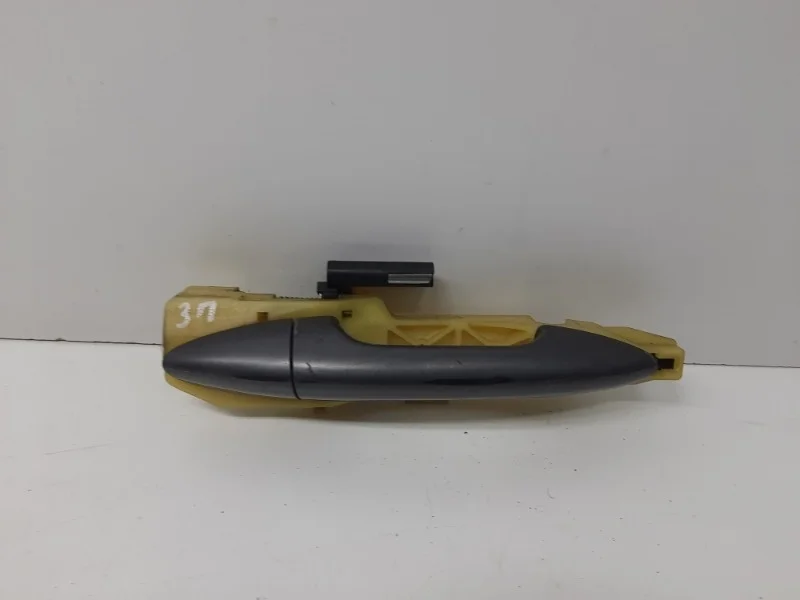 Ручка двери Hyundai Solaris 2010-2016