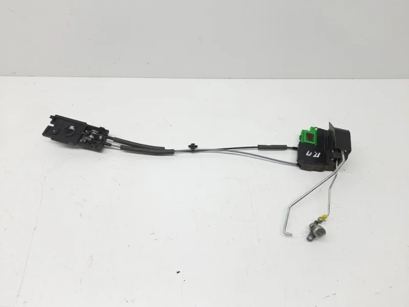 Замок двери Hyundai Solaris 2010-2016